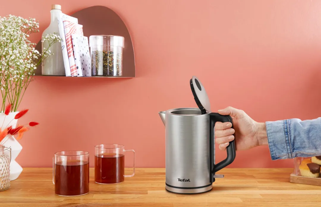 Czajnik elektryczny TEFAL BRONX 1,7l KI513D