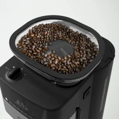 Ekspres przelewowy z młynkiem żarnowo-stalowym KRUPS GRIND AND BREW KM8328