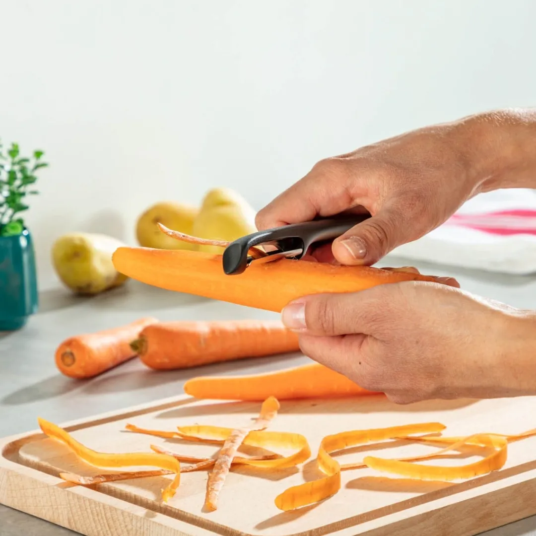Obieraczka TEFAL COLORFOOD 16cm