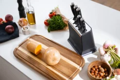 Zestaw 5 noży ze stali nierdzewnej TEFAL EverSharp Pro + blok z wbudowaną ostrzałką